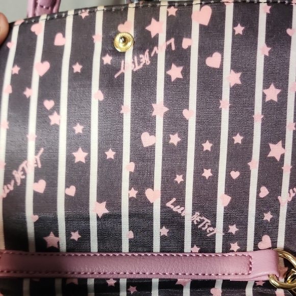 Betsey Johnson Black and White Quilted Crossbody Bag/ClutchW/ Coin Purse - Picture 9 of 11